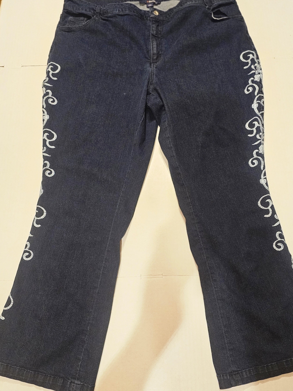 Denim 24/7 Dark Blue Flare Jeans with White Embroidery Size 24